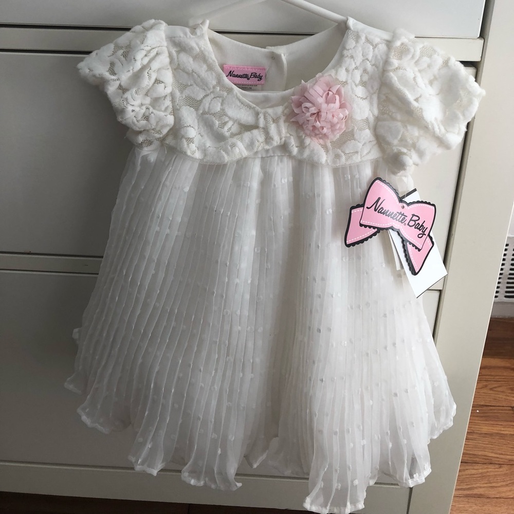 🎀 Off white baby girl dress.